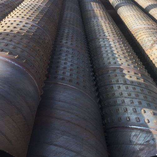 那曲孔式滤水管的材质选择